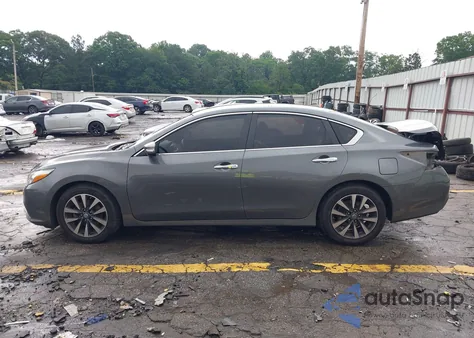 2017 Nissan Altima 2.5/2.5 S/2.5 Sl/2.5 Sr/2.5 Sv from USA, damaged, VIN 1N4AL3AP7HC138062